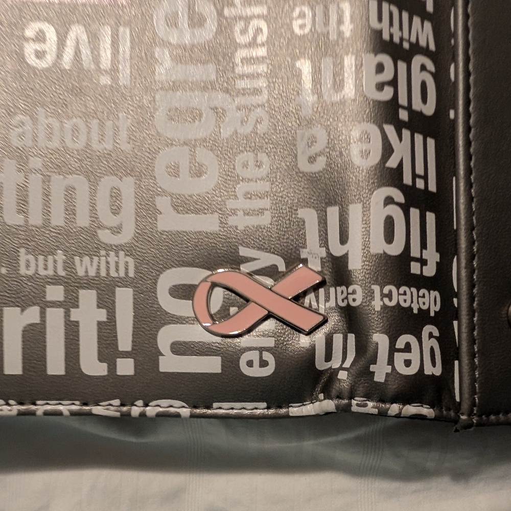 Miche Retired Silver And White Purse Cover Breast Cancer Awareness - Picture 2 of 4